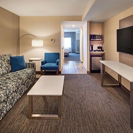 Hilton Garden Inn Toronto-Oakville Buitenkant foto