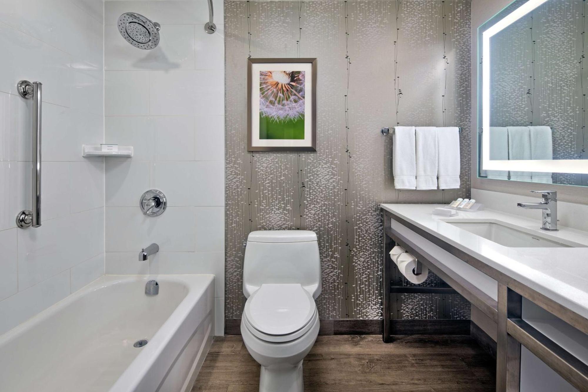 Hilton Garden Inn Toronto-Oakville Buitenkant foto